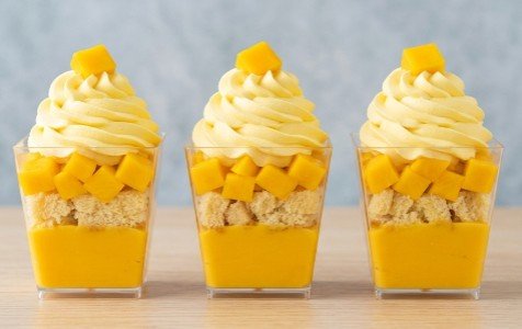 Easy Layered Mango Dessert Cups (No-Bake Recipe)