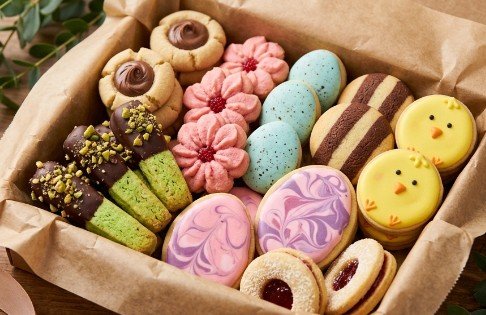 1 Dough, 10 Ways: The Ultimate Epic Easter Cookie Box